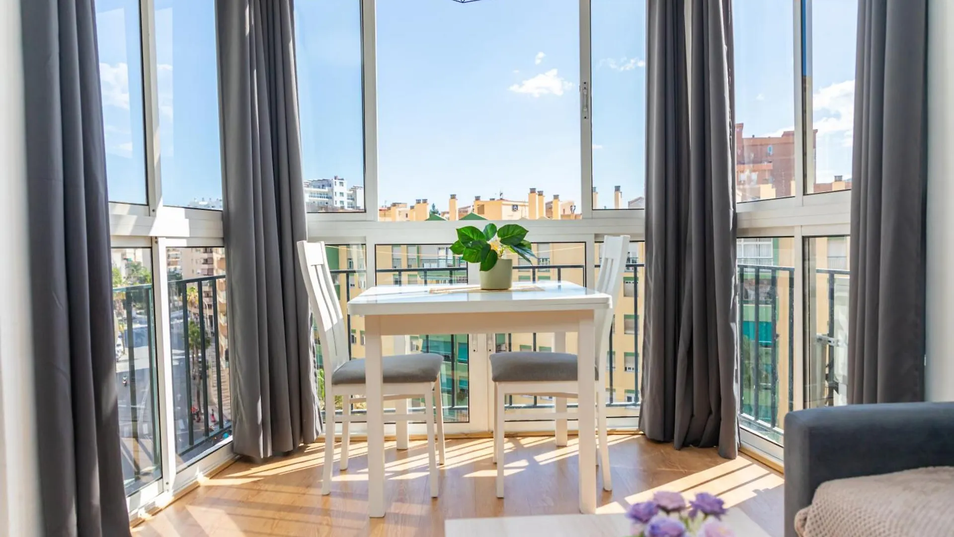 Vis6 - Nuevo, Reformado, Centro De Torremolinos, Playa A 850 Metros, Wifi, Vistas A La Ciudad Apartment Torremolinos