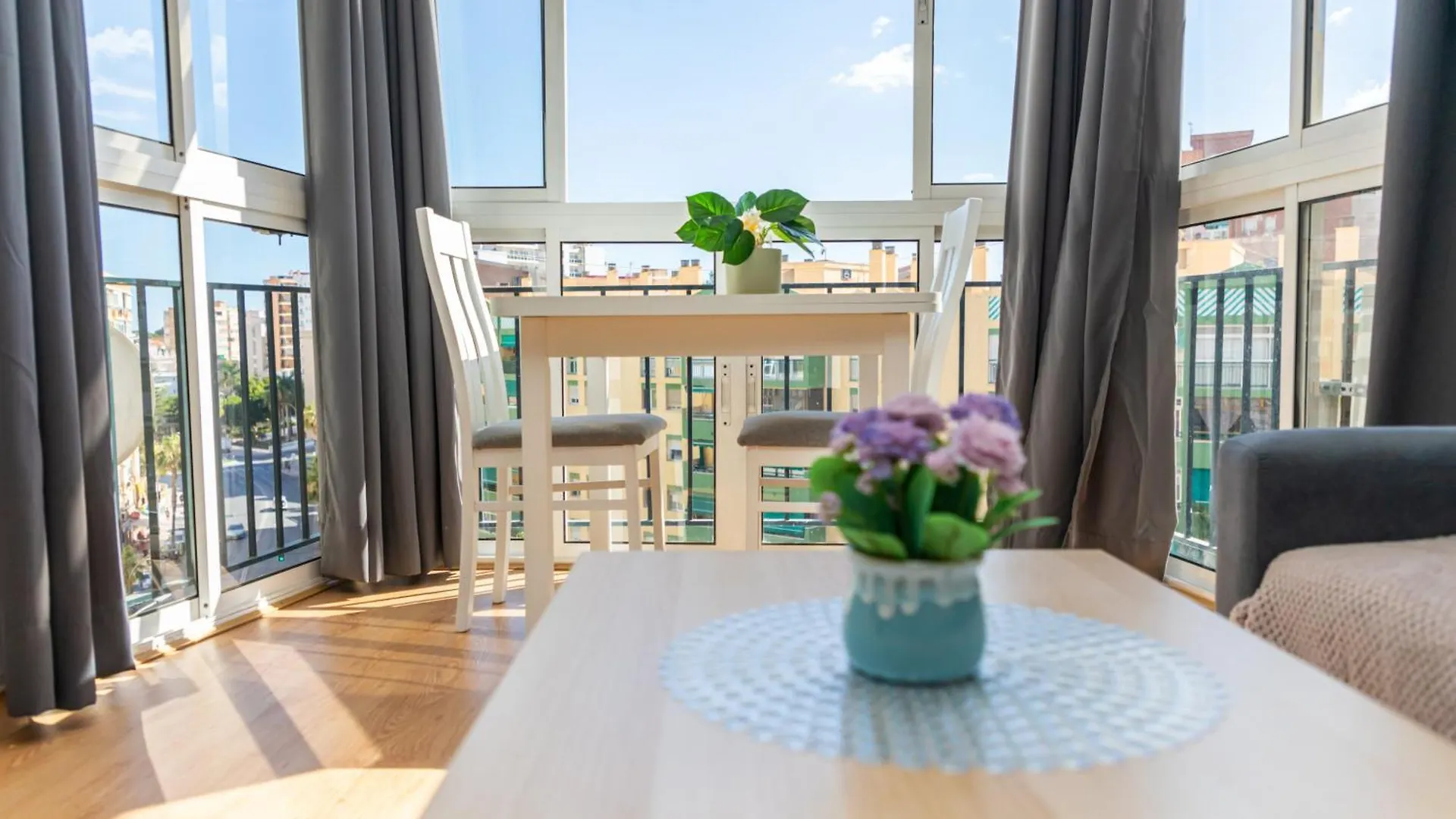 Vis6 - Nuevo, Reformado, Centro De Torremolinos, Playa A 850 Metros, Wifi, Vistas A La Ciudad Apartment