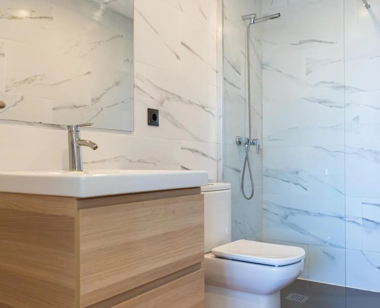 Vis6 - Nuevo, Reformado, Centro De Torremolinos, Playa A 850 Metros, Wifi, Vistas A La Ciudad Appartement