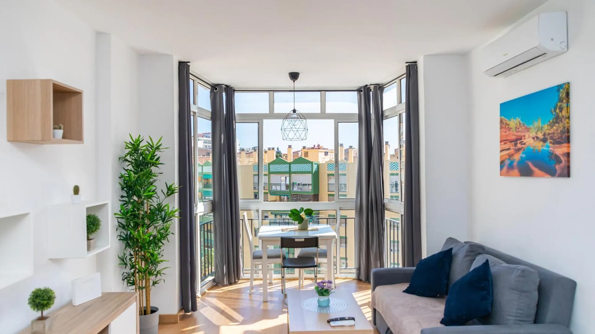 Vis6 - Nuevo, Reformado, Centro De Torremolinos, Playa A 850 Metros, Wifi, Vistas A La Ciudad Apartment