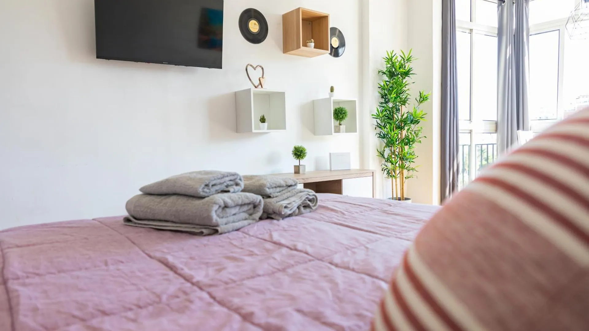 Vis6 - Nuevo, Reformado, Centro De Torremolinos, Playa A 850 Metros, Wifi, Vistas A La Ciudad Apartment