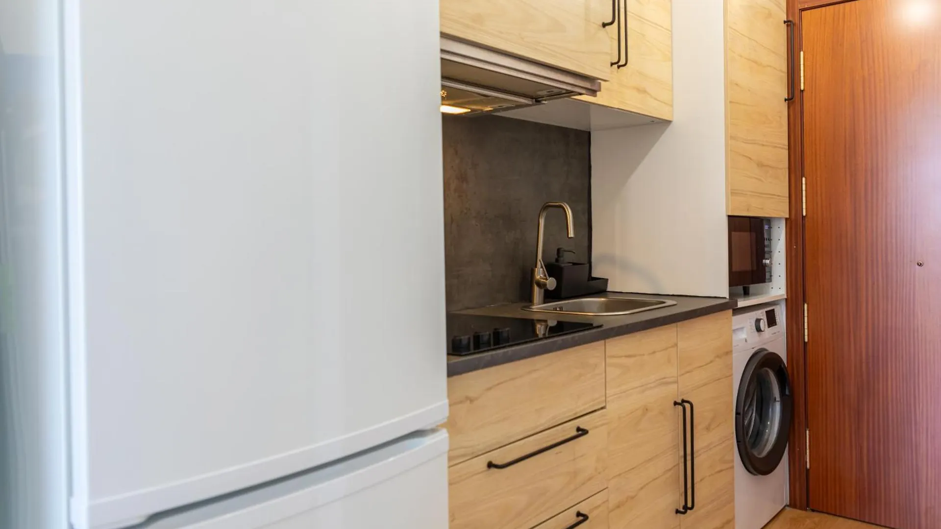 Vis6 - Nuevo, Reformado, Centro De Torremolinos, Playa A 850 Metros, Wifi, Vistas A La Ciudad Apartment  Torremolinos